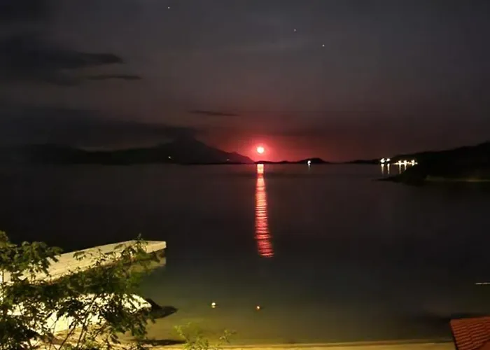 Gianni's By The Sea Διαμέρισμα *