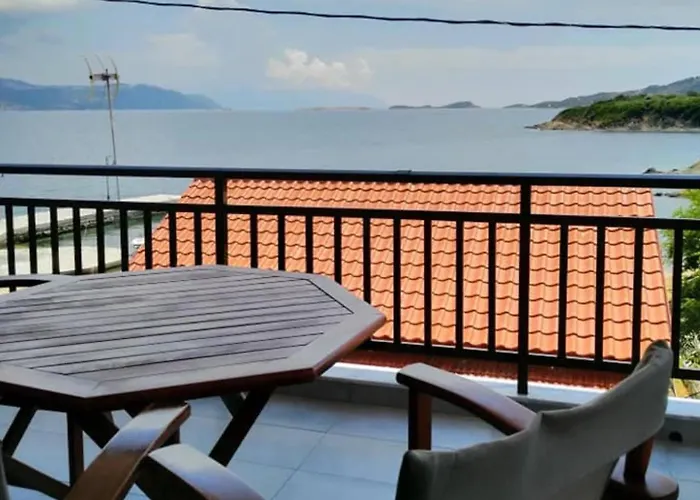Gianni's By The Sea Apartamento Ammoulianí